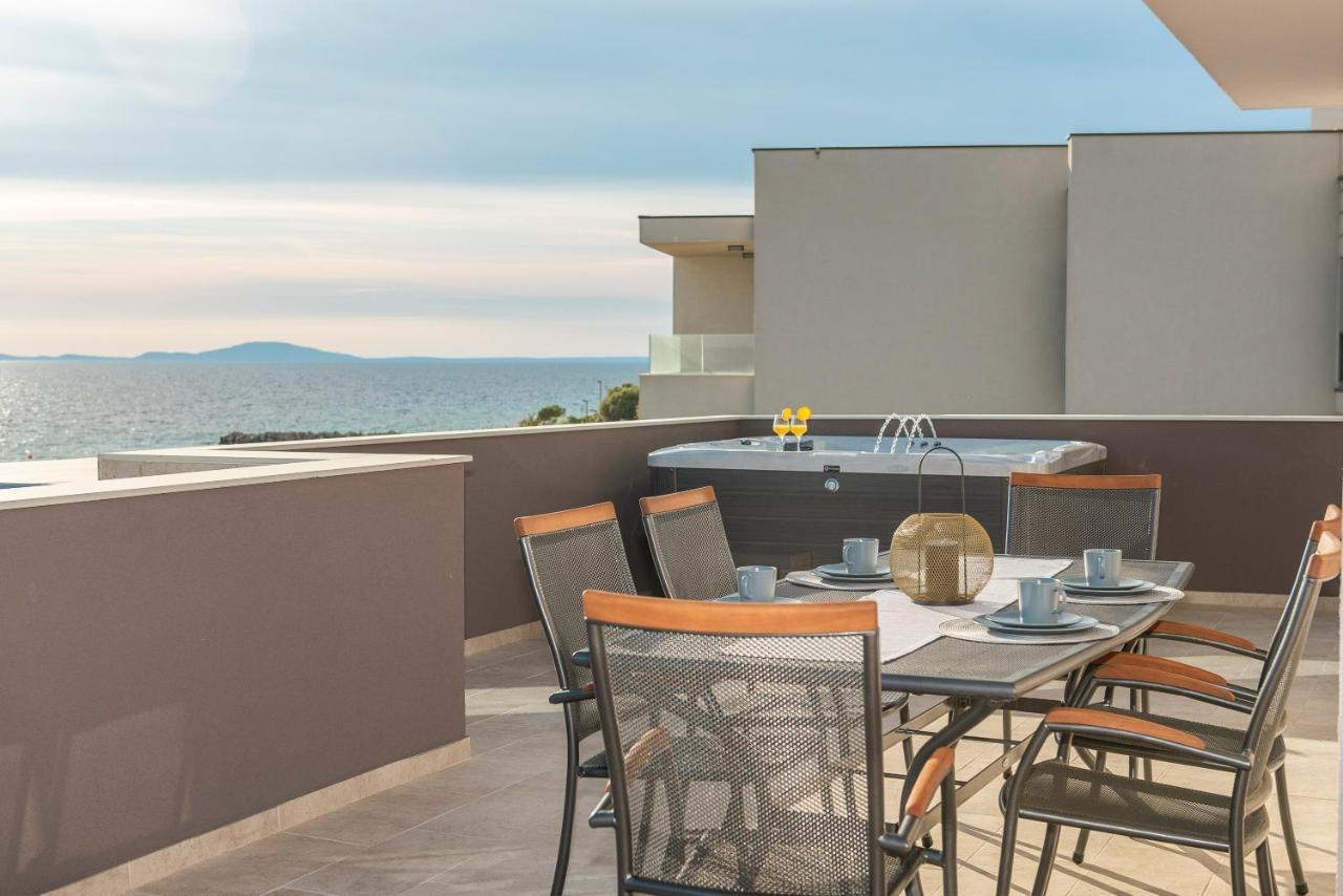 Villa Eni Apartments 1 만드레 외부 사진